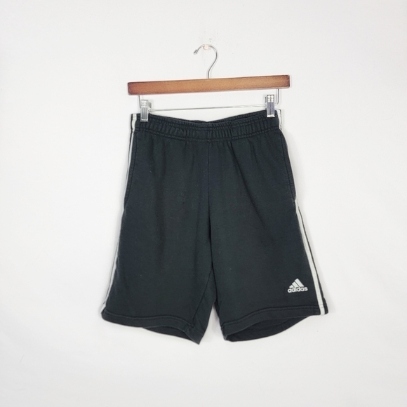 Mens size Medium Adidas shorts - Picture 1 of 4